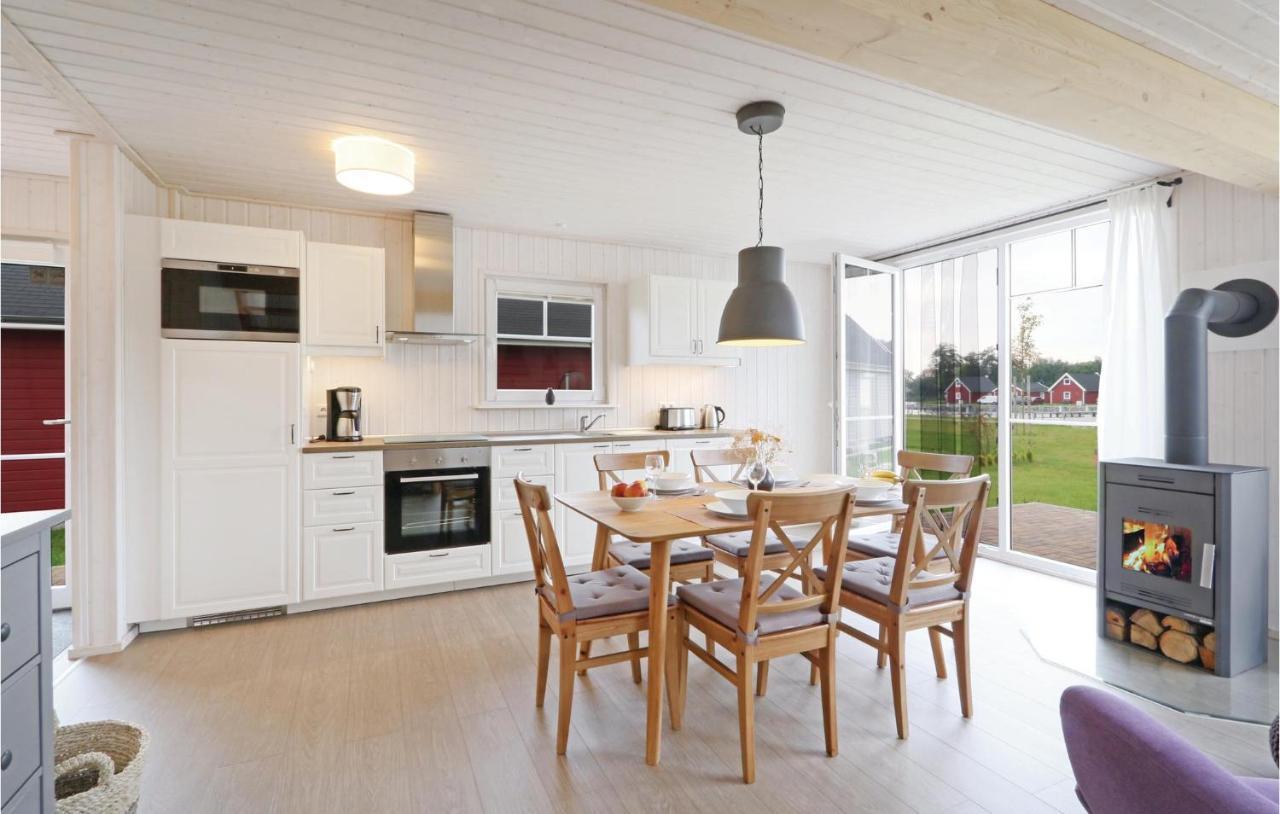 2 Bedroom Lovely Home In Zerpenschleuse Exterior foto